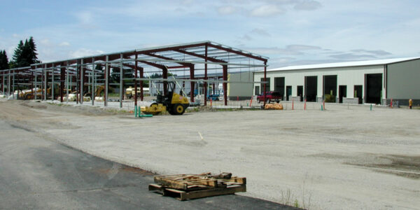 Minnehaha Corporate Center Steel Building located in Vancouver, Washington - Construction Progress Exterior Photo