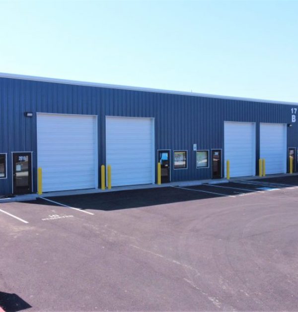 Pre-Engineered Commercial Metal Building - Exterior Photo